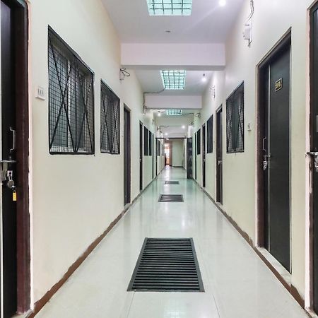 Hotel Spot On 48832 Balaji Parisar Ujjain Zewnętrze zdjęcie