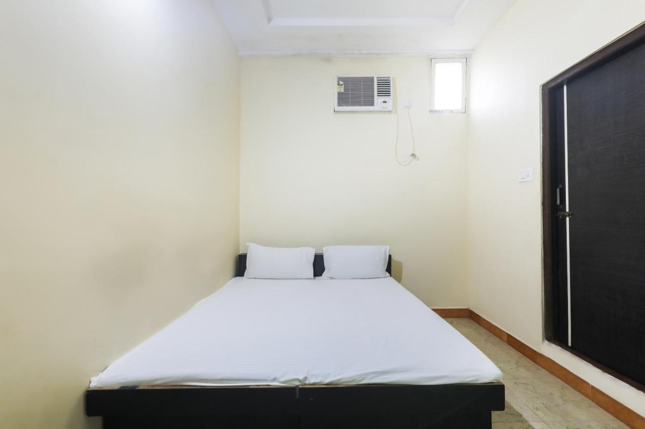 Hotel Spot On 48832 Balaji Parisar Ujjain Zewnętrze zdjęcie